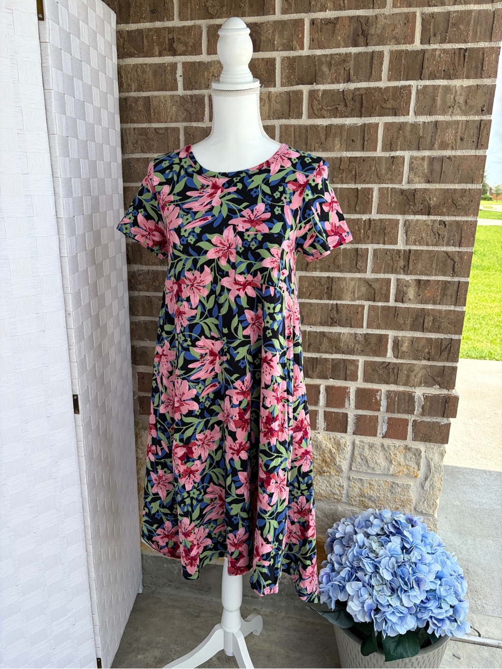 LuLaRoe Carly High-Low Dress with Pink Floral & Green Leaf Print